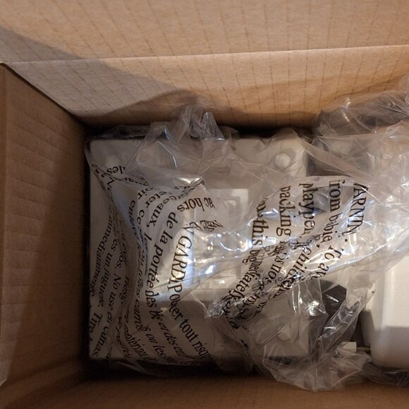 Two Hampton Bay Exterior Coach Lanterns Beveled Glass 8.5" White 250-399 NIOB - Picture 5 of 7